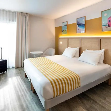 Ibis Styles Biarritz Plage-2